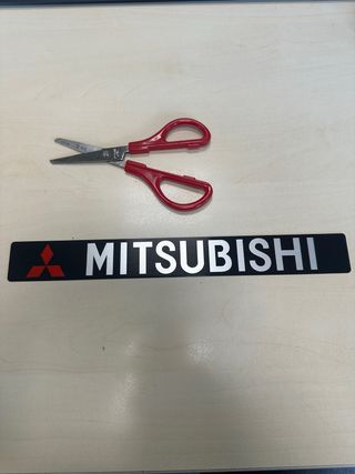 Logo Mitsubishi Pajero Montero Serie 1