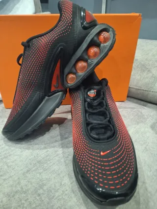 Nike Air Max DN Negro/Rojo
