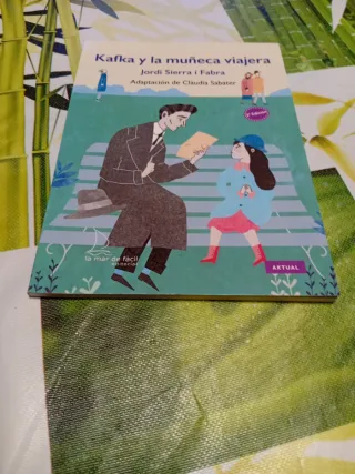 Kafka y la muñeca viajera (Spanish Edition)
