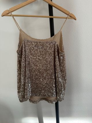 Top tirantes lentejuelas doradas