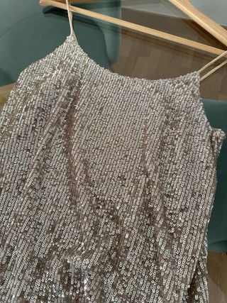 Top tirantes lentejuelas doradas