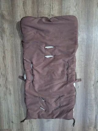 Saco de dormir para bebé marrón