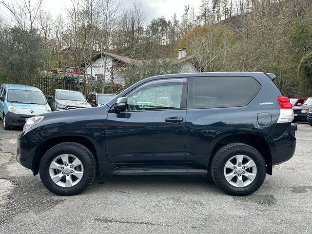 TOYOTA Land Cruiser 3.0 D4D VX
