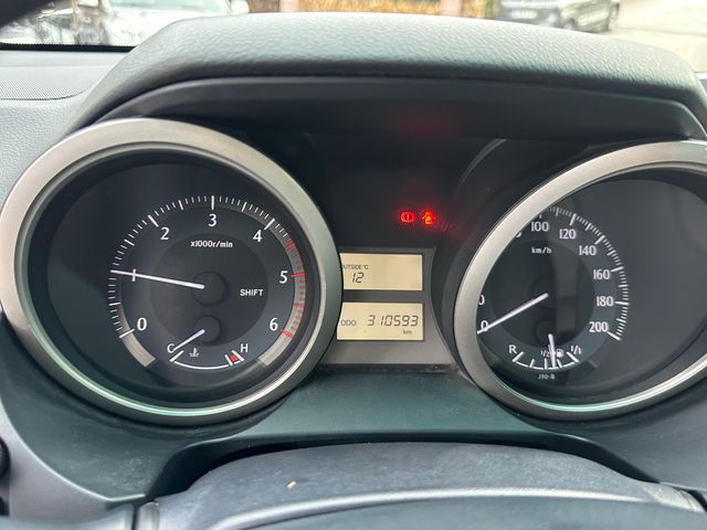 TOYOTA Land Cruiser 3.0 D4D VX