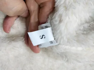 Parka mujer negra capucha borreguito