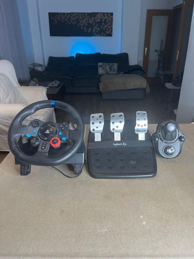 Volante Logitech G29 con Pedali