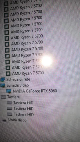 PC Gaming RTX 5060 Ryzen 7 32GB 1TB