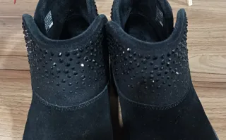 Botas Skechers Mujer Negras con Brillantes