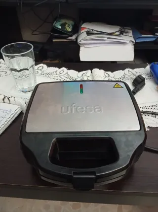 Sandwichera y grill Ufesa
