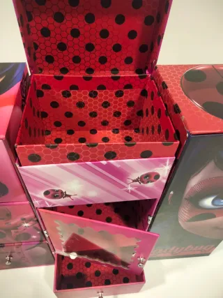 Joyero armario - organizador LadyBug