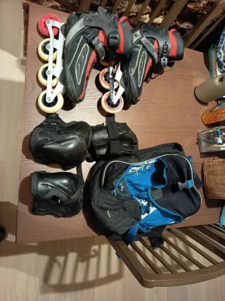 Patines en línea adulto talla 44 + protecciones