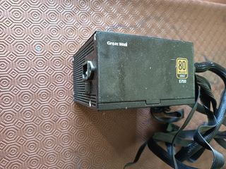 Fonte de Alimentação Great Wall 750W Semi-Modular