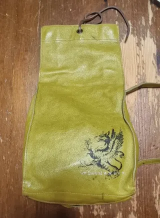 Borsa Diesel verde con stampa grifone