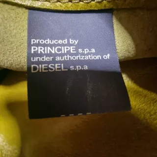 Borsa Diesel verde con stampa grifone