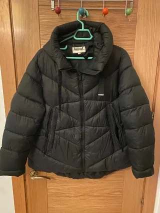 Cazadora Negra Acolchada