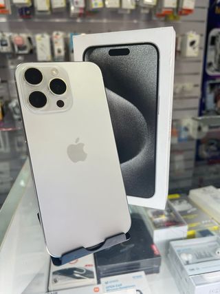 iPhone 15 Pro Max semi nuovo 256GB