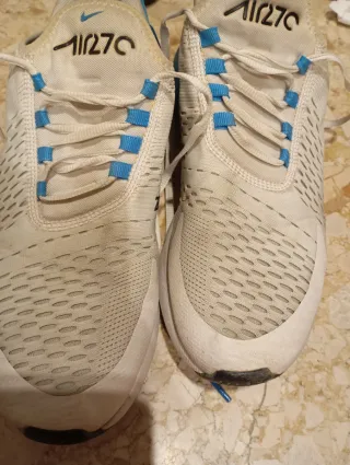 Nike Air Max 270 Azul y Blanco