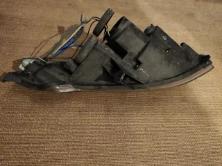 Faro delantero derecho Kymco Superdink 300 (2010)