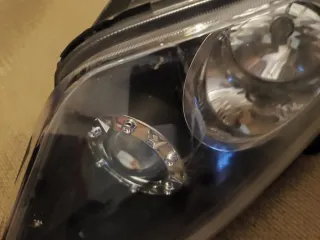 Faro delantero derecho Kymco Superdink 300 (2010)