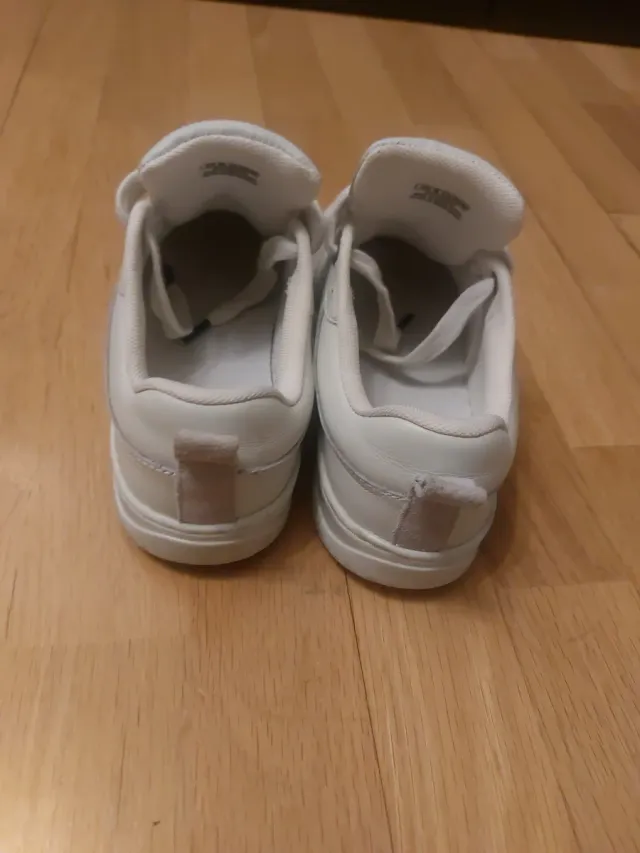 Zapatillas niño Zara  talla 36