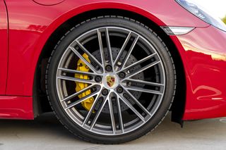 Porsche 718 Cayman GTS - Buckets Carbono.