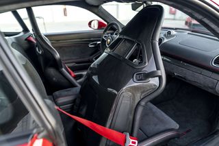 Porsche 718 Cayman GTS - Buckets Carbono.