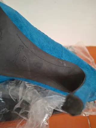 Zapatos de tacón azul