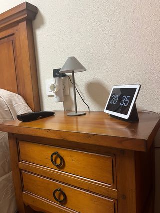 Habitación completa(cabecero+mesas+comoda+espejo+z