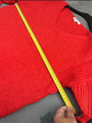 Camisola Vermelha Decote V