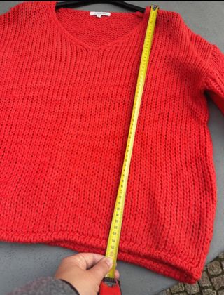 Camisola Vermelha Decote V