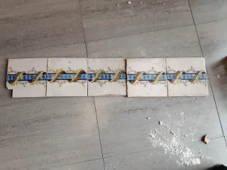 16 Azulejos Antiguos Decorados