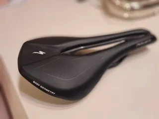 Sillín Specialized Power Comp Negro