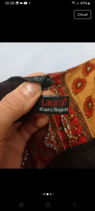 Sciarpa Laura Biagiotti Made in Italy