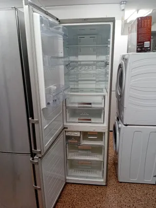 Nevera LG 2m Acero Inox Garantía