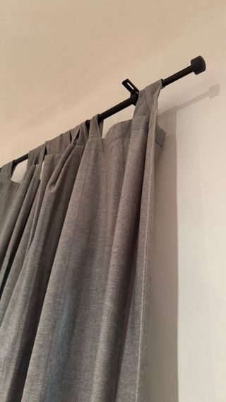 Cortinas Grises Lenda + Barra de IKEA