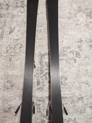 Esquís Head Shape V8 170cm