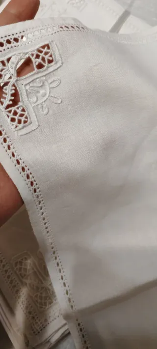 Tovaglia in lino con 12 tovaglioli