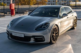 Porsche Panamera ST 4 Ehybrid.