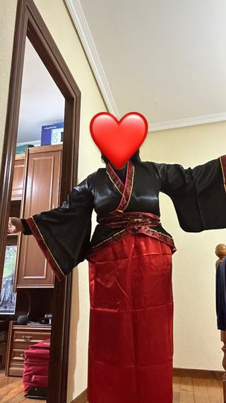 Disfraz chino tradicional sin estrenar