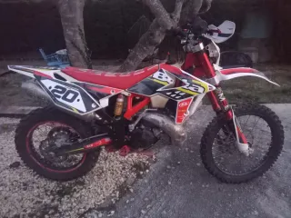 Beta RR 300 2T enduro