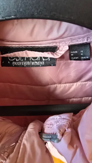 Chaqueta rosa palo acolchada nueva