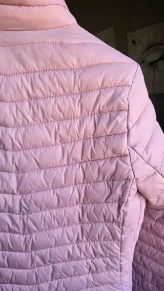 Chaqueta rosa palo acolchada nueva
