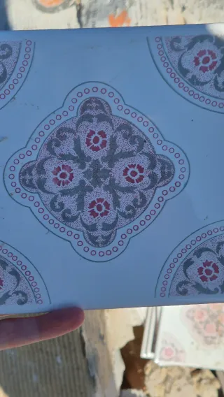 0'5 € unidad azulejos 15 x 15