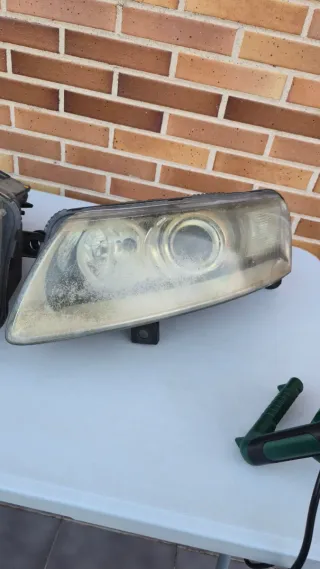 Pulido de faros de coche