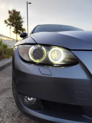 Pulido de faros de coche