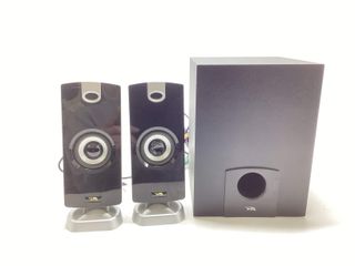 Altavoces CA negros para PC