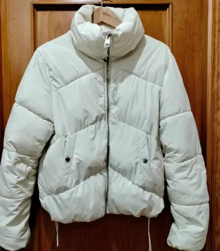 Chaqueta acolchada crema mujer