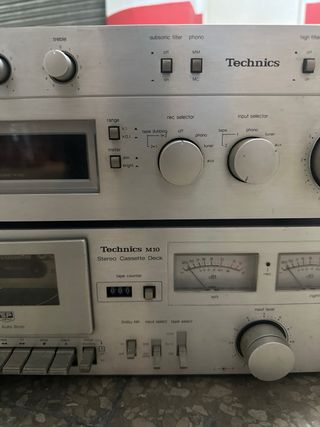 Equipo de música Technics retro