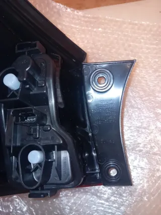 Piloto trasero derecho Nissan Qashqai