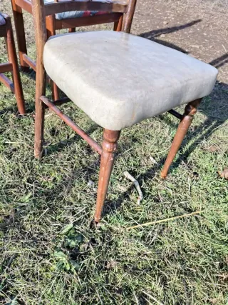 Juego de 2 sillas de madera